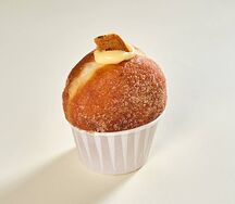 Пончик с варёной сгущёнкой