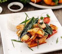Курица с брынзой и шпинатом