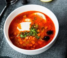Солянка мясная