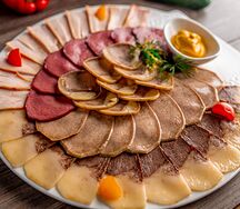 Мясное ассорти