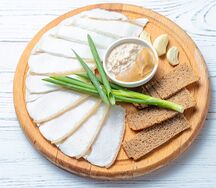 Сало по домашнему с горчицей и хреном