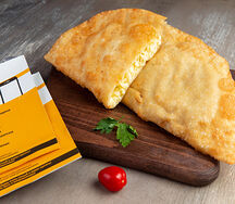 Чебурек с моцареллой