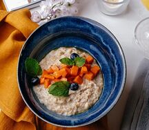 Каша мультизлаковая с пряной печеной морковью