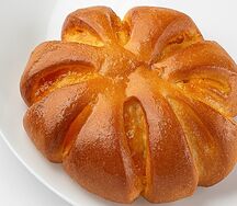 Булка с джемом