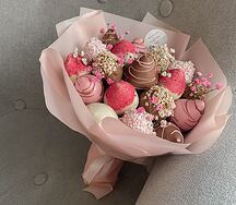 Букет из клубники в шоколаде Нежность