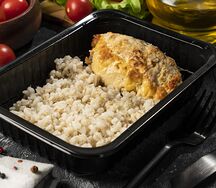 Куриный Рулет с сыром, болгарским перцем и булгур