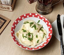 Вареники Творог и лук средняя порция