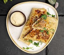 Блинчики с грибами и ветчиной