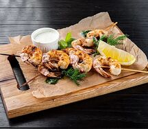 Тигровые креветки на мангале