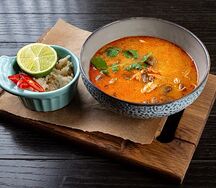 Суп Том Ям с морепродуктами