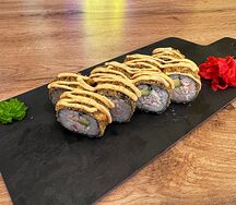Жареный ролл с крабом