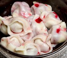 Вареники Антон Палыч со сметаной