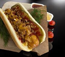 Хот-дог с куриной сосиской