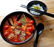 Суп том ям с морепродуктами