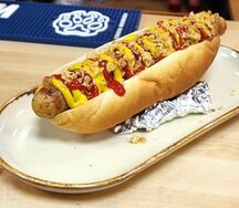 Хот-дог по-баварски большой