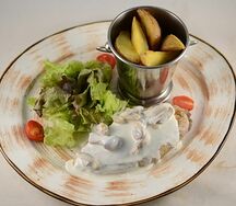 Куриная грудка с картофелем