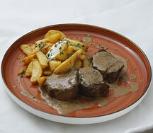 Медальоны с картофельными дольками