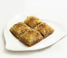 Пахлава с грецким орехом 