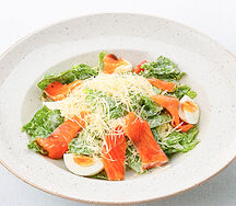 Цезарь с семгой