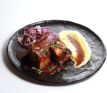 Говяжьи ребра томленные в смокере