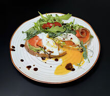 Брускетта с семгой