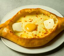 Хачапури по-аджарски