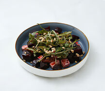 Салат со свеклой и сыром фета