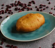 Пирожок с картошкой жареный