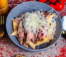 Паста с мраморной говядиной