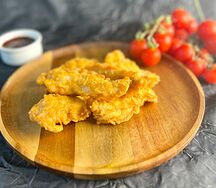 Стрипсы с соусом