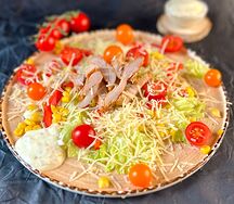Салат с курицей и сыром