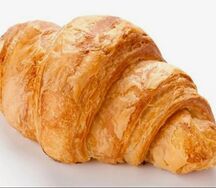 Круассан с вареной сгущенкой