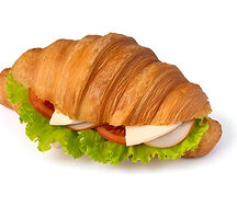 Круассан с курицей