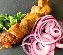 Шашлык из cвинoй шеи