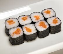 Ролл Сяке маки