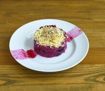 Салат Свекольный с черносливом и орехами
