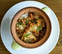 Пельмени классические в горшочке