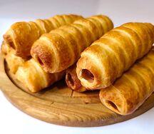 Сосиска в слоеном тесте