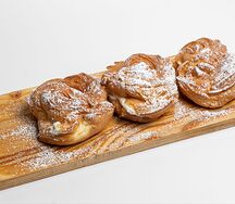 Шу с заварным кремом