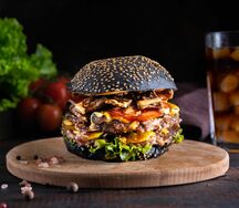 Фирменный со свиными котлетами