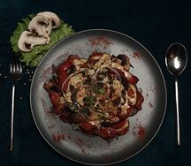Теплый салат с говядиной