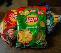 Чипсы Lays