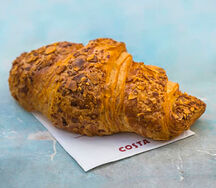 Миндальный круассан