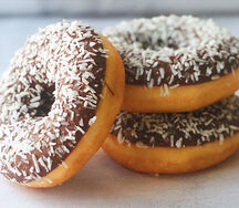 Кокосовый пончик