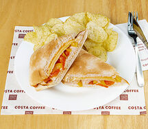 Панини с курицей чили