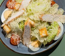 Цезарь с курицей