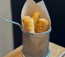Сырные палочки
