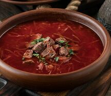 Борщ с пампушками и салом