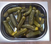 Солёные огурцы