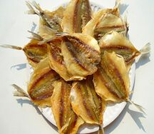 Желтый полосатик